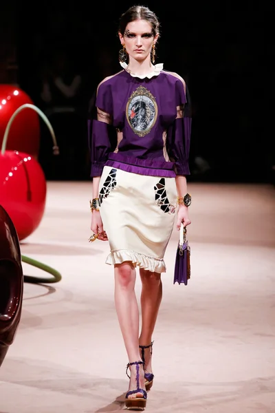 Look 34